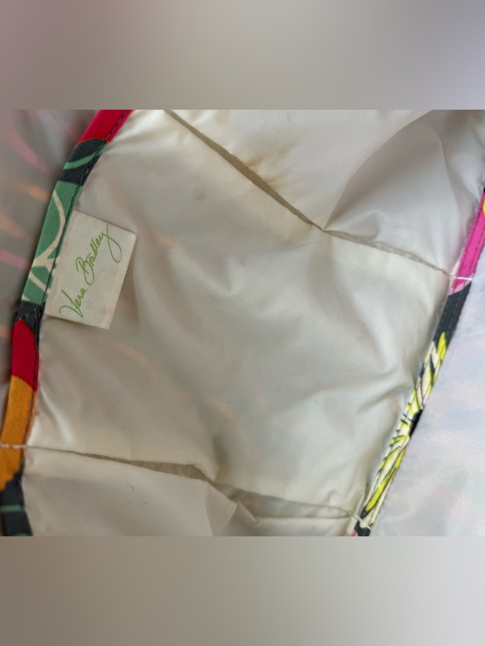 Vera Bradley baby bag in jazzy blooms retired print. Large Shoulder tote bag - Picture 8 of 12
